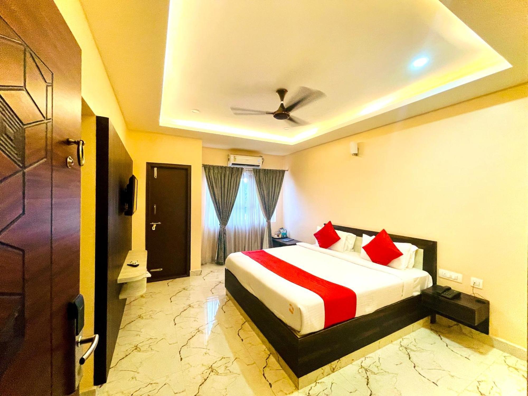 Aura By Agira Hotels Yelahanka 外观 照片
